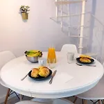 Duplex Lx Factory 2 Bedroom - Patio - Free Parking * Lissabon