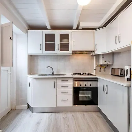 Daire Duplex Lx Factory 2 Bedroom - Patio - Free Parking *