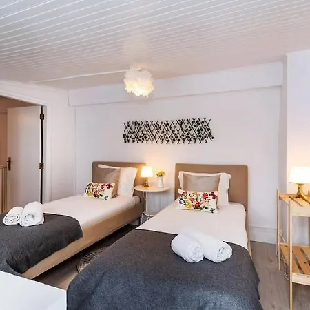 Duplex Lx Factory 2 Bedroom - Patio - Free Parking شقة